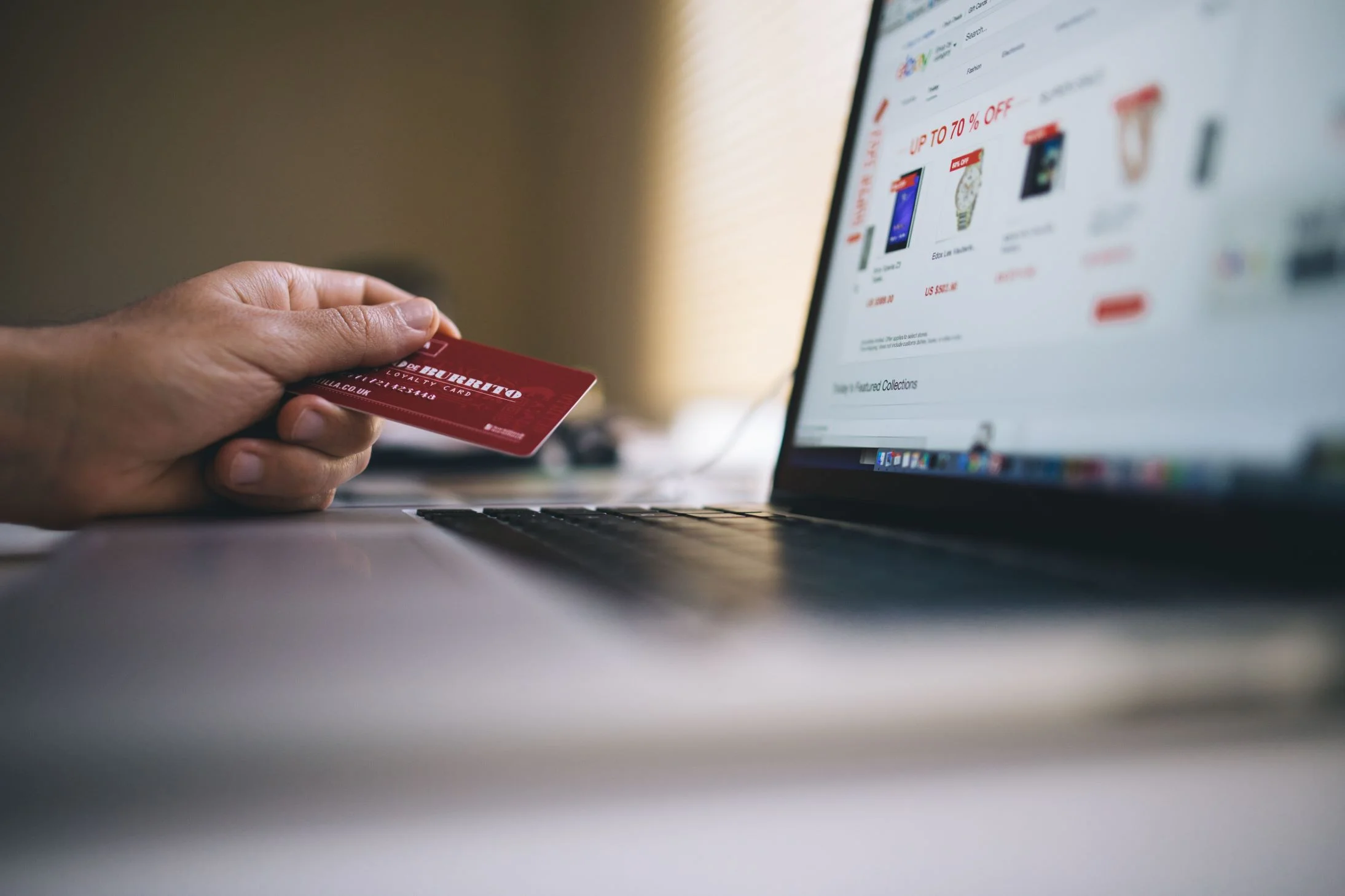 How To Choose The Right Ecommerce Platform For Your Online Store