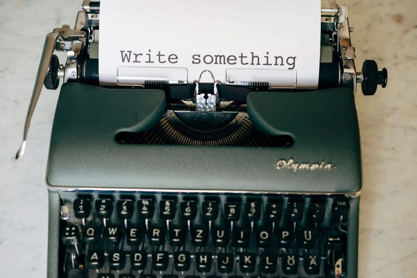 How To Write A Homepage That Converts Visitors Into Customers